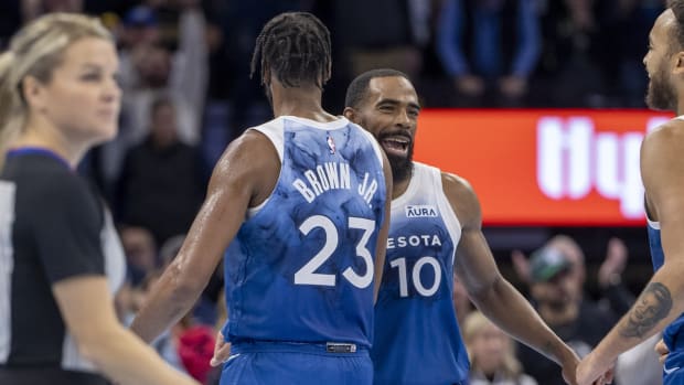 Troy Brown Jr., Mike Conley